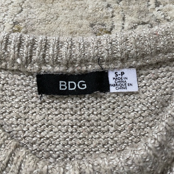 Urban Outfitters knit - Picture 3 of 3